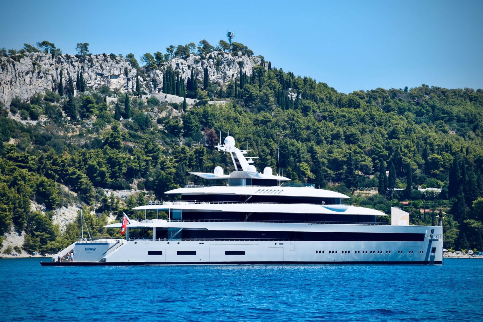 Moonrise megayacht